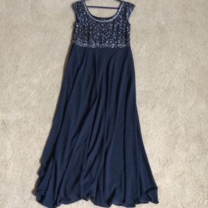 Beautiful JKara Evening Gown